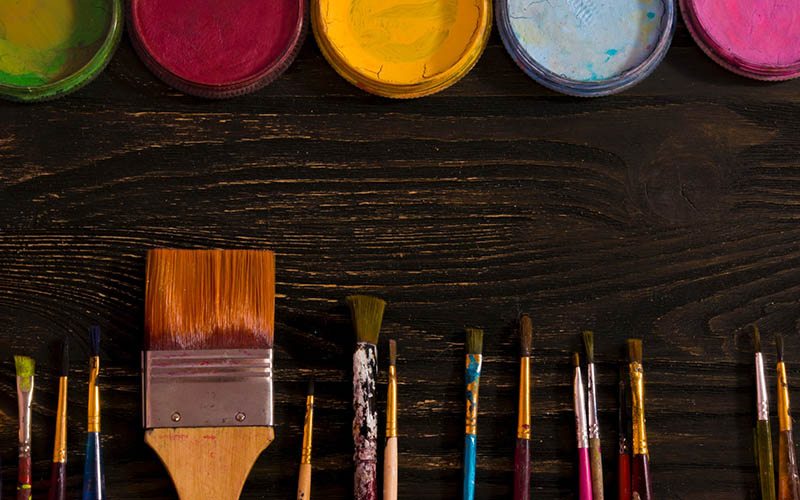 How To Select the Best Brush for Your Paints?